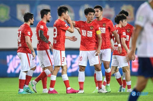 克里斯坦特在2018年加盟罗马，今夏他已经和罗马续约至2027年。